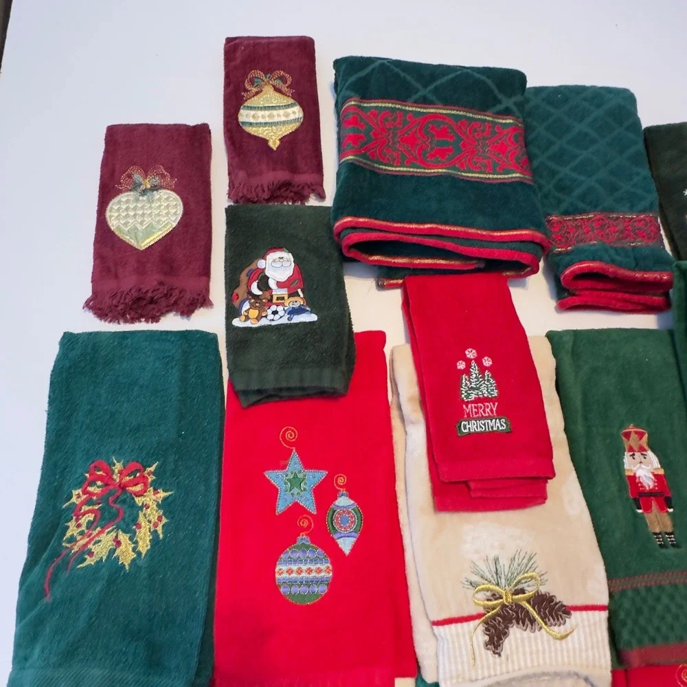 Vtg Christmas Holiday Hand Towel Lot 18pc Nutcracker Santa Embroidered Red Green
